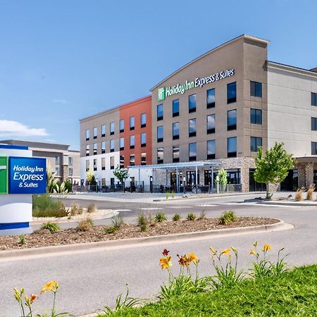 Holiday Inn Express & Suites - Colorado Springs Afa Northgate By Ihg Exterior foto